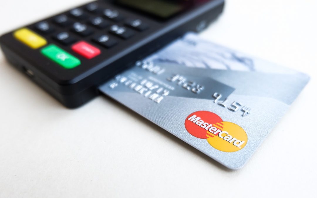 Tarjetas De Crédito ¿Crisis Financiera O Crisis De Mentalidad – Hyenuk Chu